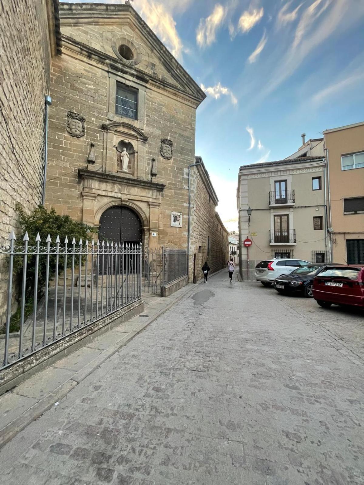 Apartamento Montiel 2 Lägenhet Úbeda Exteriör bild